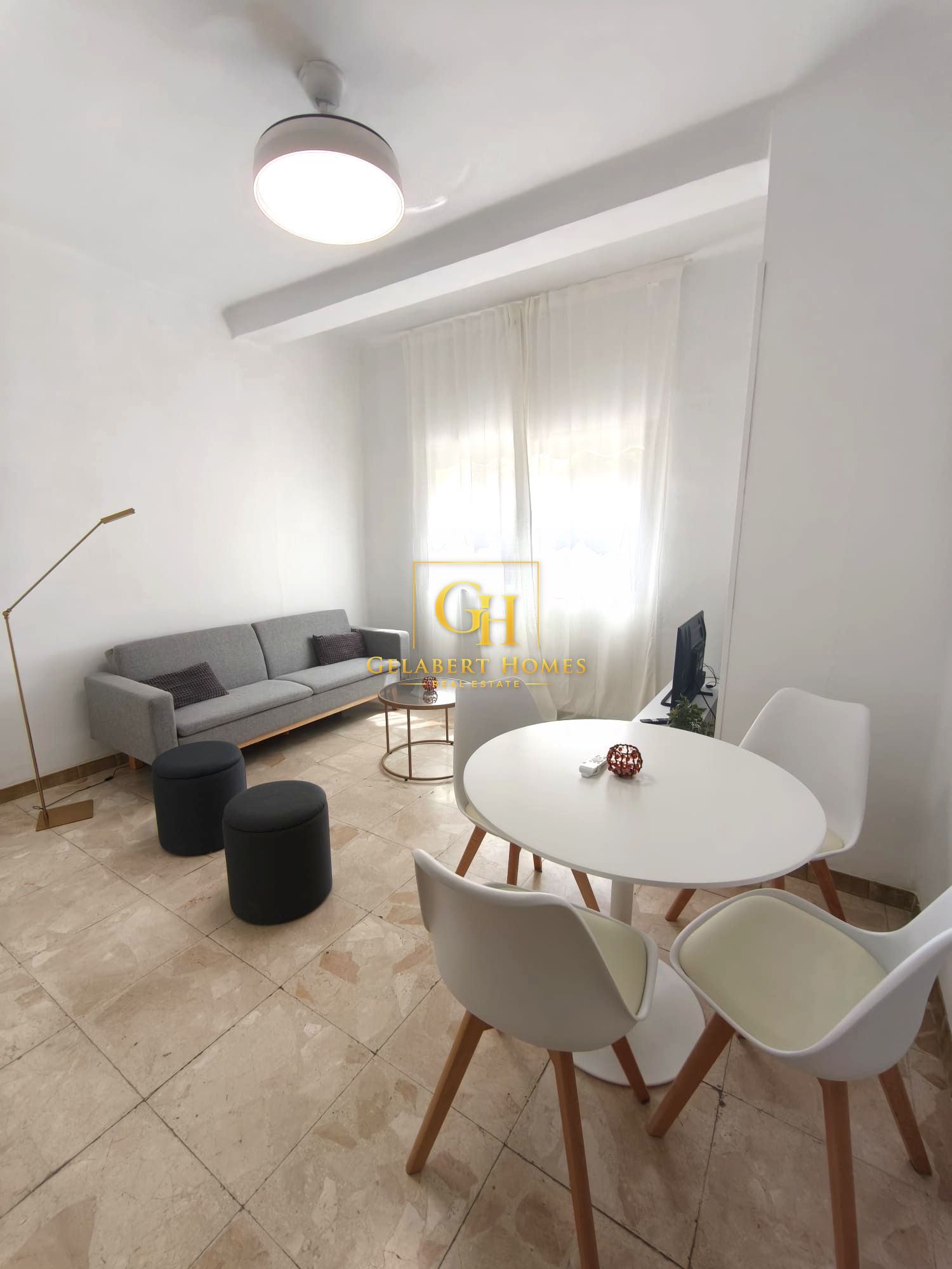 Fantástico Piso en Alquiler de dos dormitorios en la zona de Bilén Miraflores | Temporada de septiembre a junio - Miniatura 6